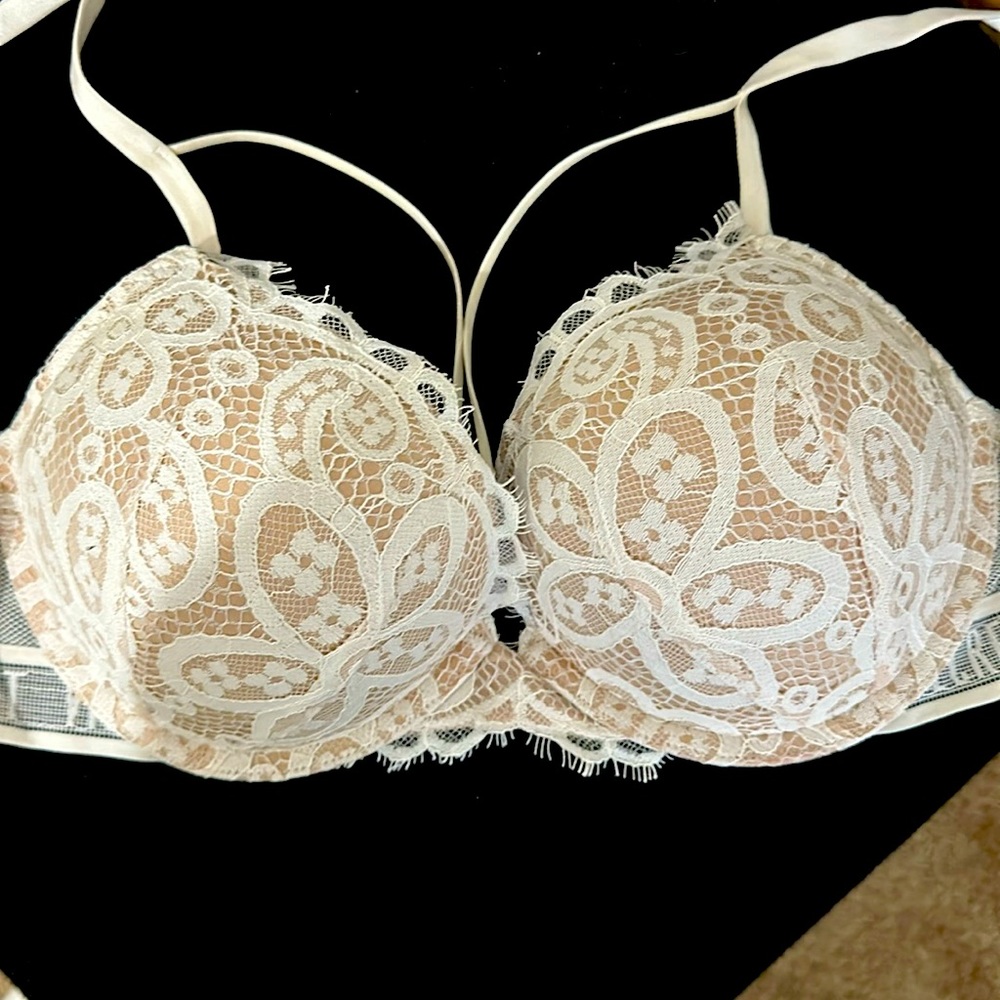 VS Bombshell🤍🤎🤍